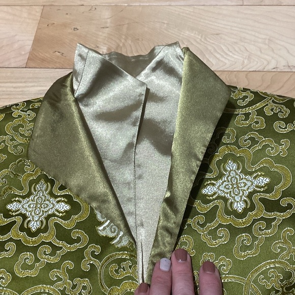 Elegant Green Brocade Silk Blend Blazer - Picture 17 of 17